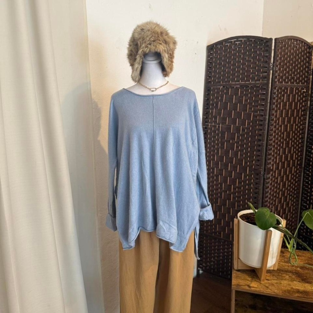 Blossom Cashmere Light Blue Long Sleeve Sweater Women's Outwear Top
